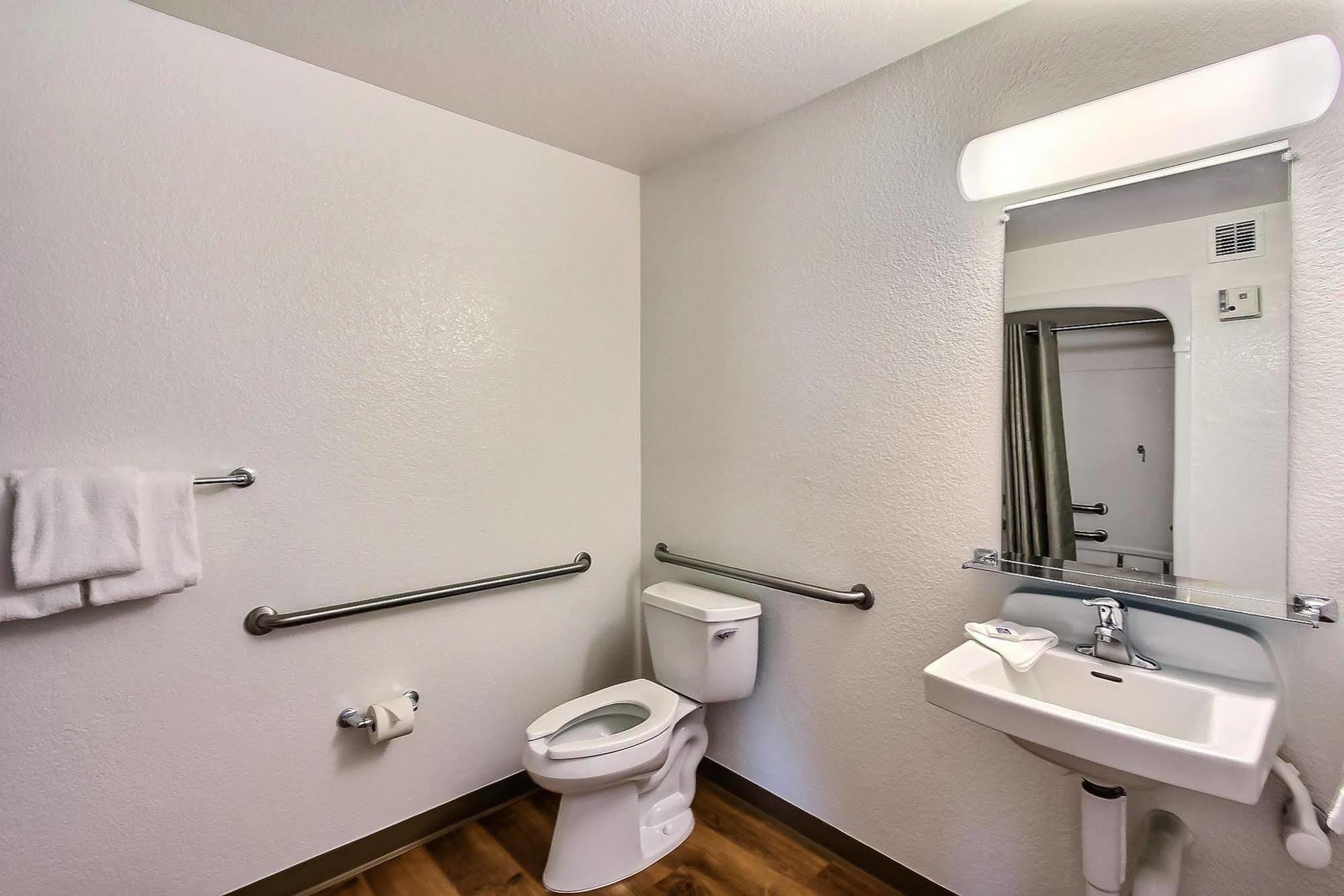 Motel 6-Gilroy, Ca ภายนอก รูปภาพ