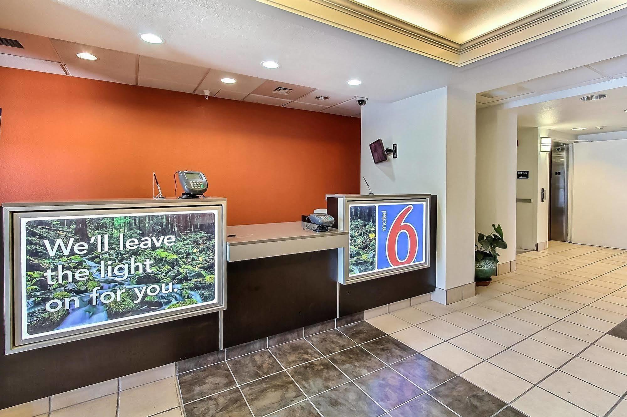 Motel 6-Gilroy, Ca ภายนอก รูปภาพ
